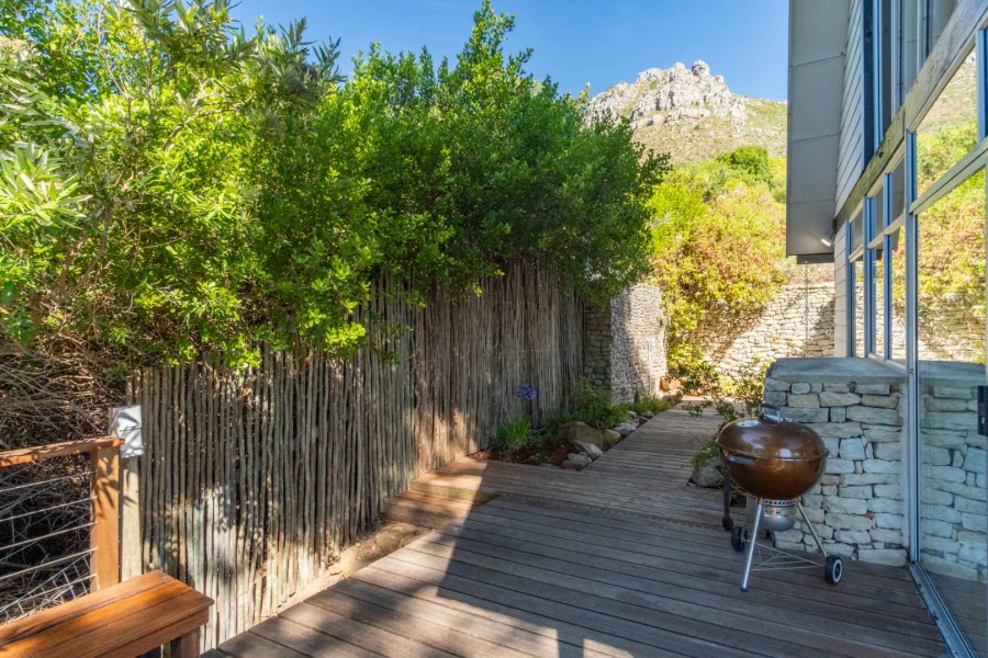 2 Bedroom Property for Sale in Bokkemanskloof Western Cape